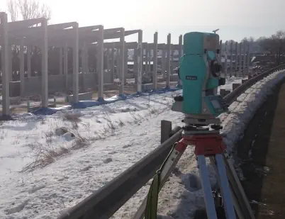 Vytyčovanie stavby Rimavské Zalužany